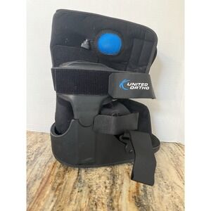 United Ortho Short Air Cam Walker Fracture Boot, Fits Left or Right, Small Black